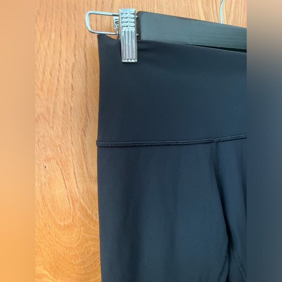 LULULEMON x Soul cycle crop leggings 6 - Picture 3 of 9